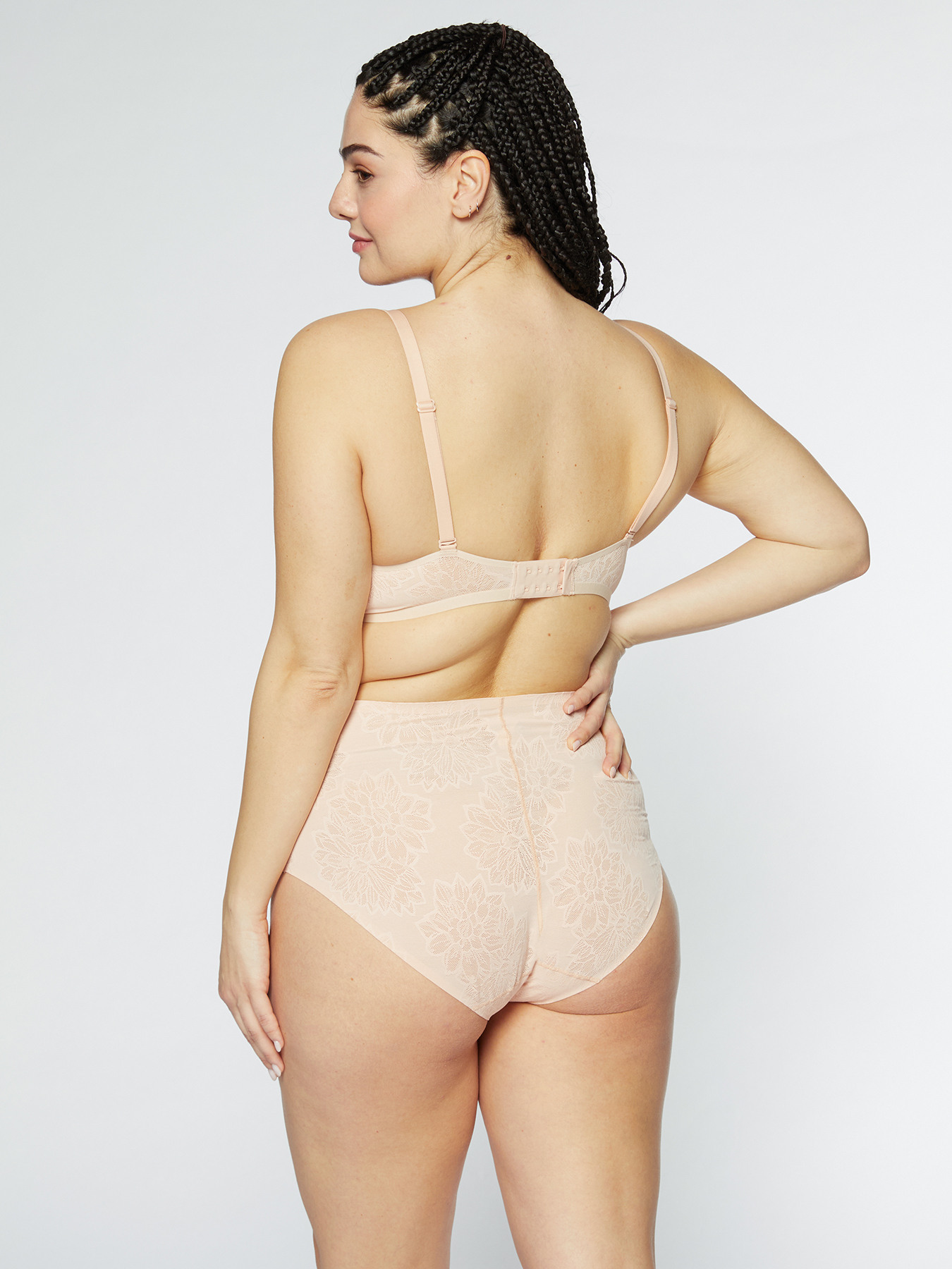 Triumph Fit Smart wireless bra image number 6