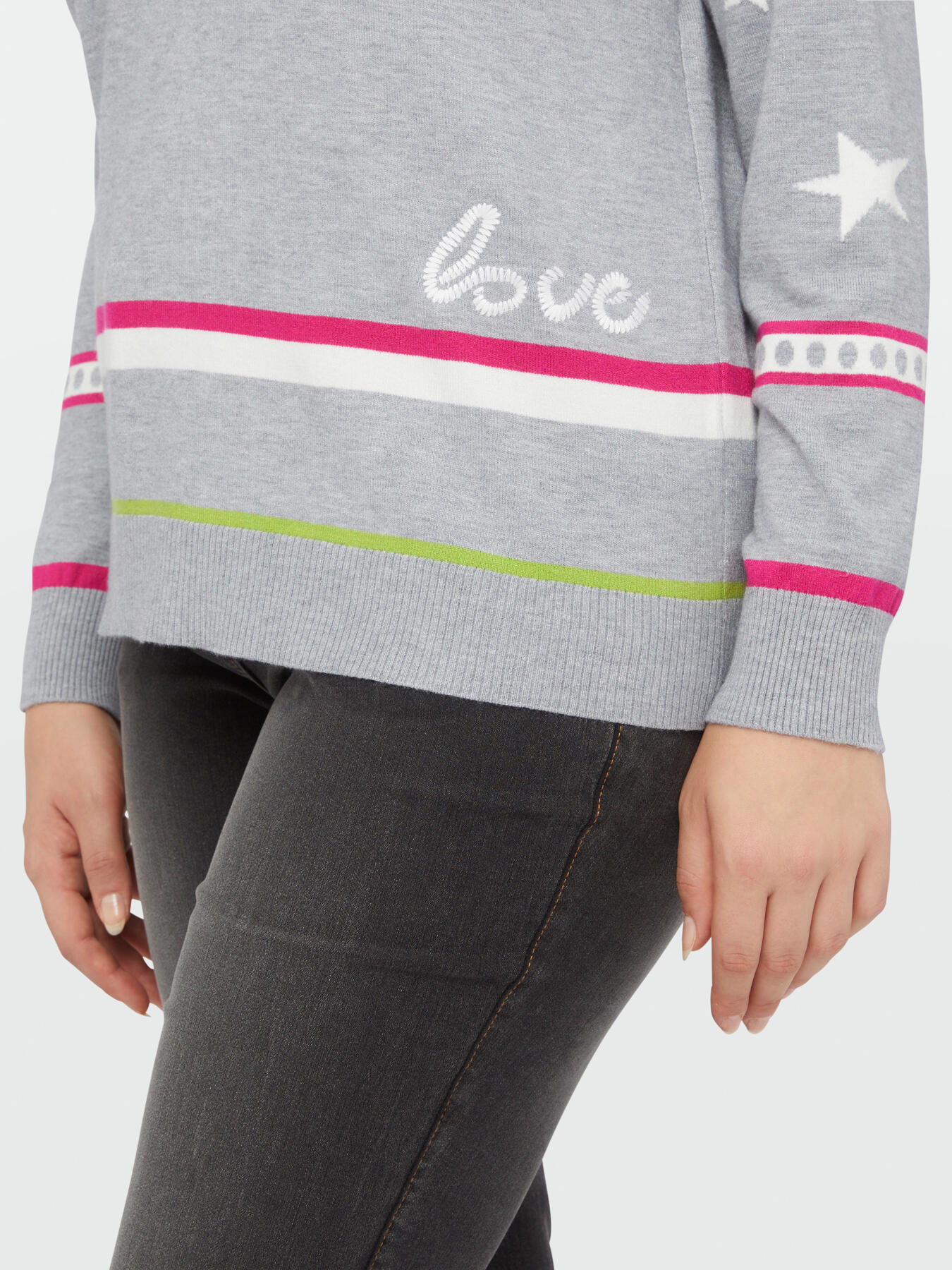 Pull en style pop image number 3