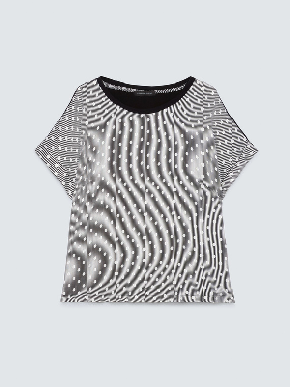 Zweifarbiges T-Shirt mit Streifen und Punkten