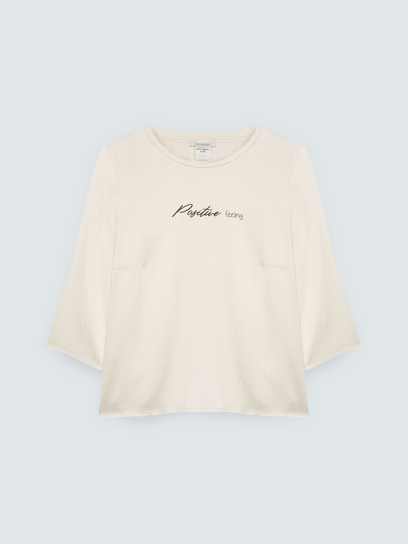 Satin blouse Positive feeling image number 4