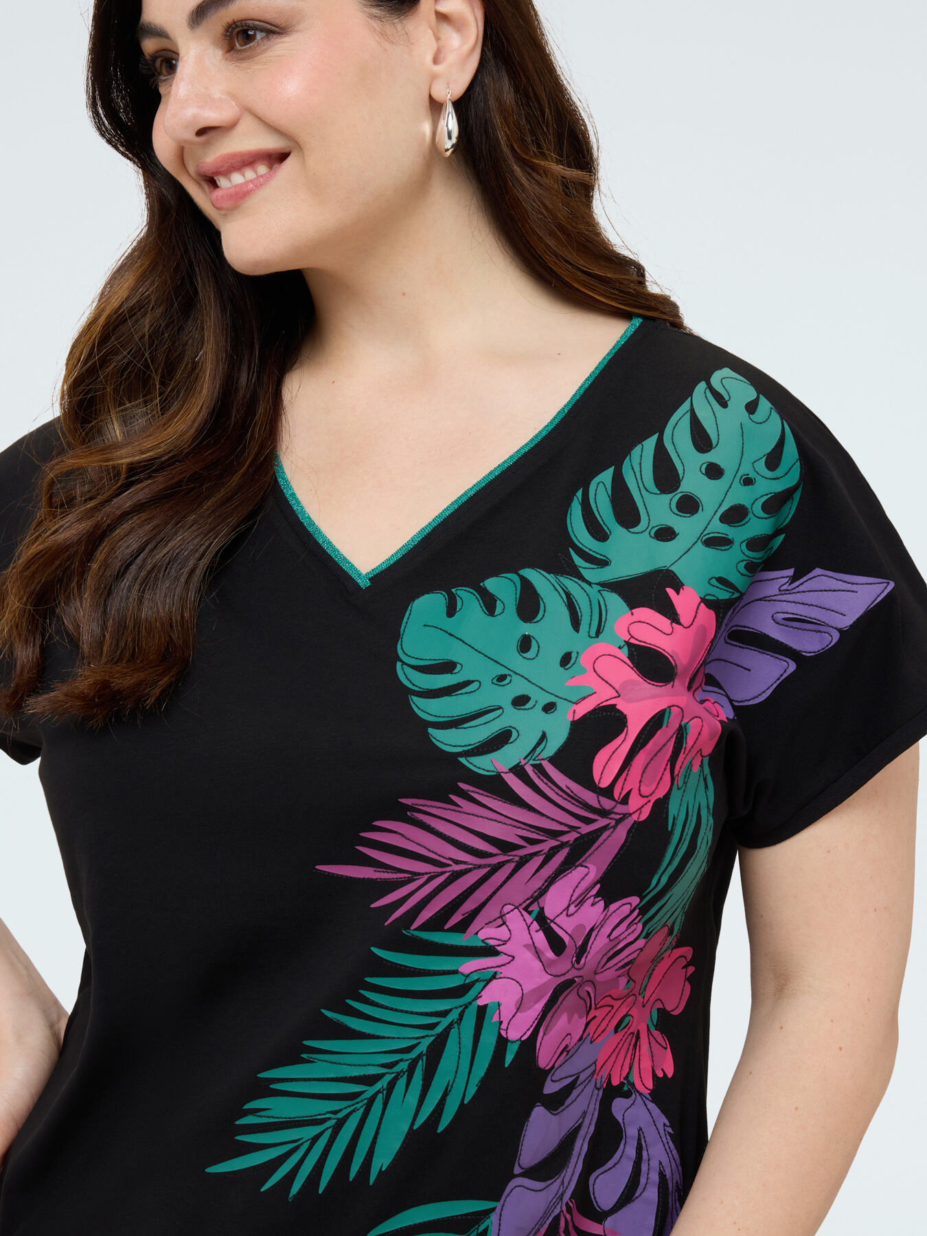 T-shirt en coton avec imprim&eacute; tropical image number 3
