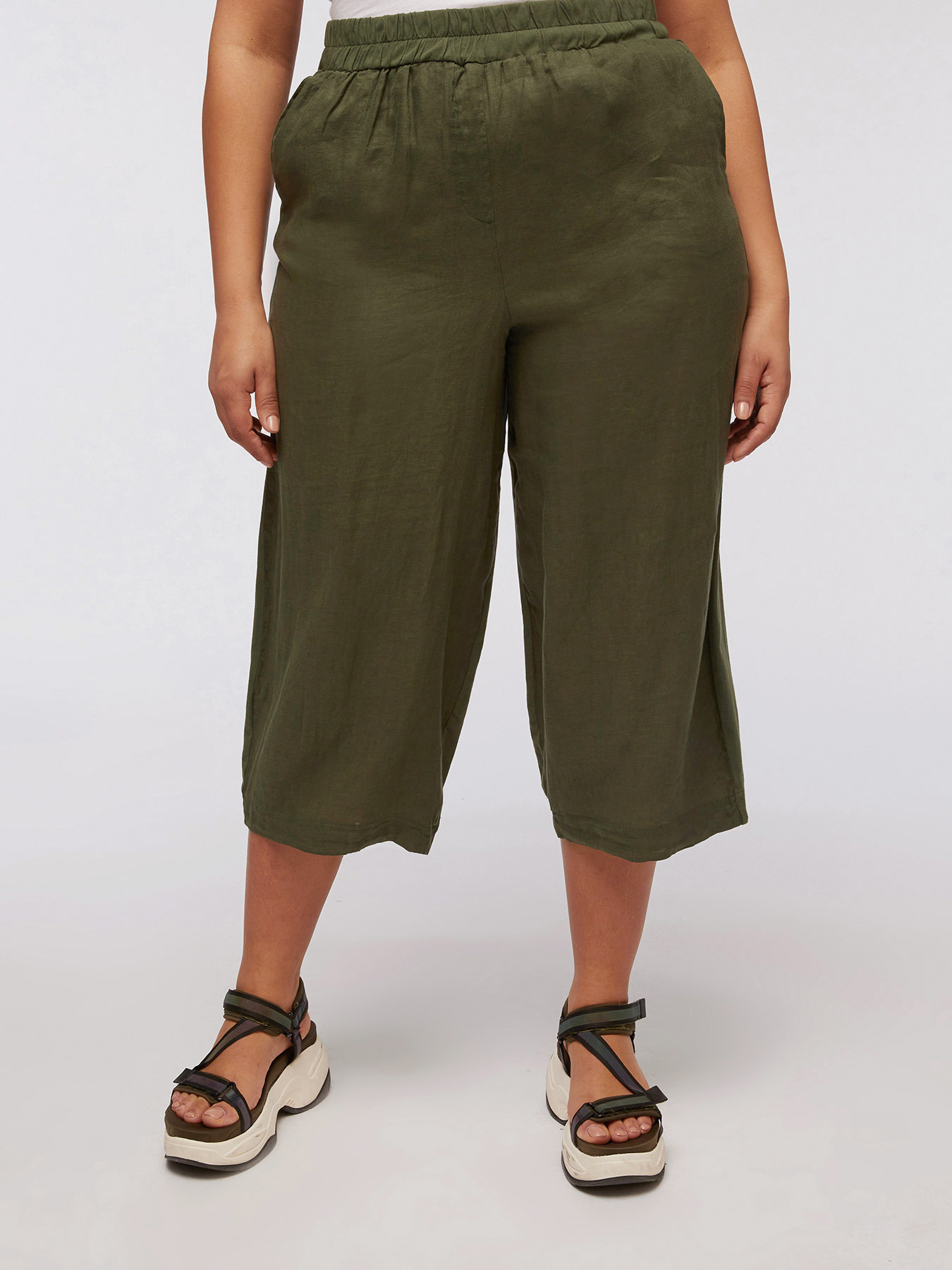 Pantalon ample en lin et coton image number 2