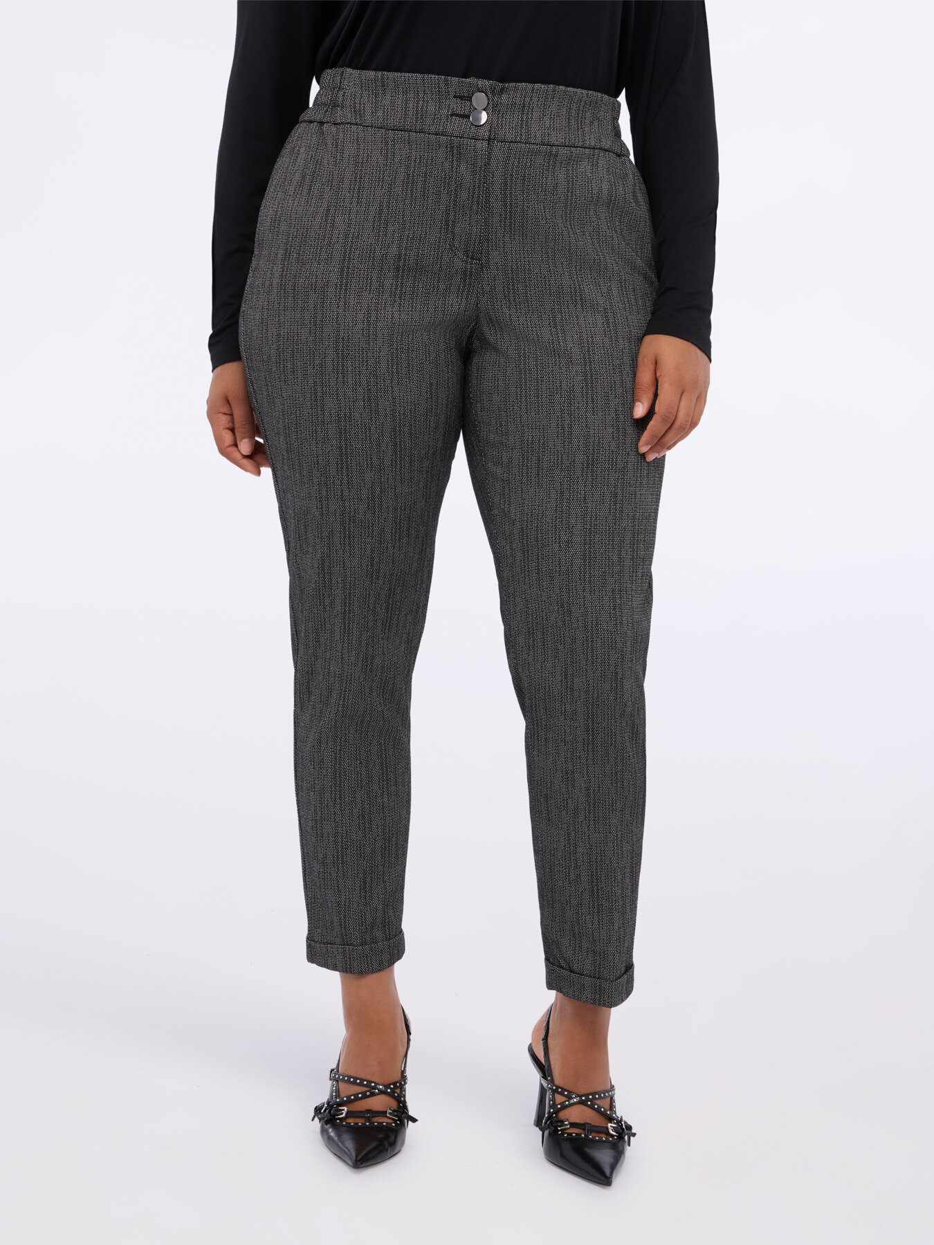 Pantalon Carrot en Point de Milan image number 2