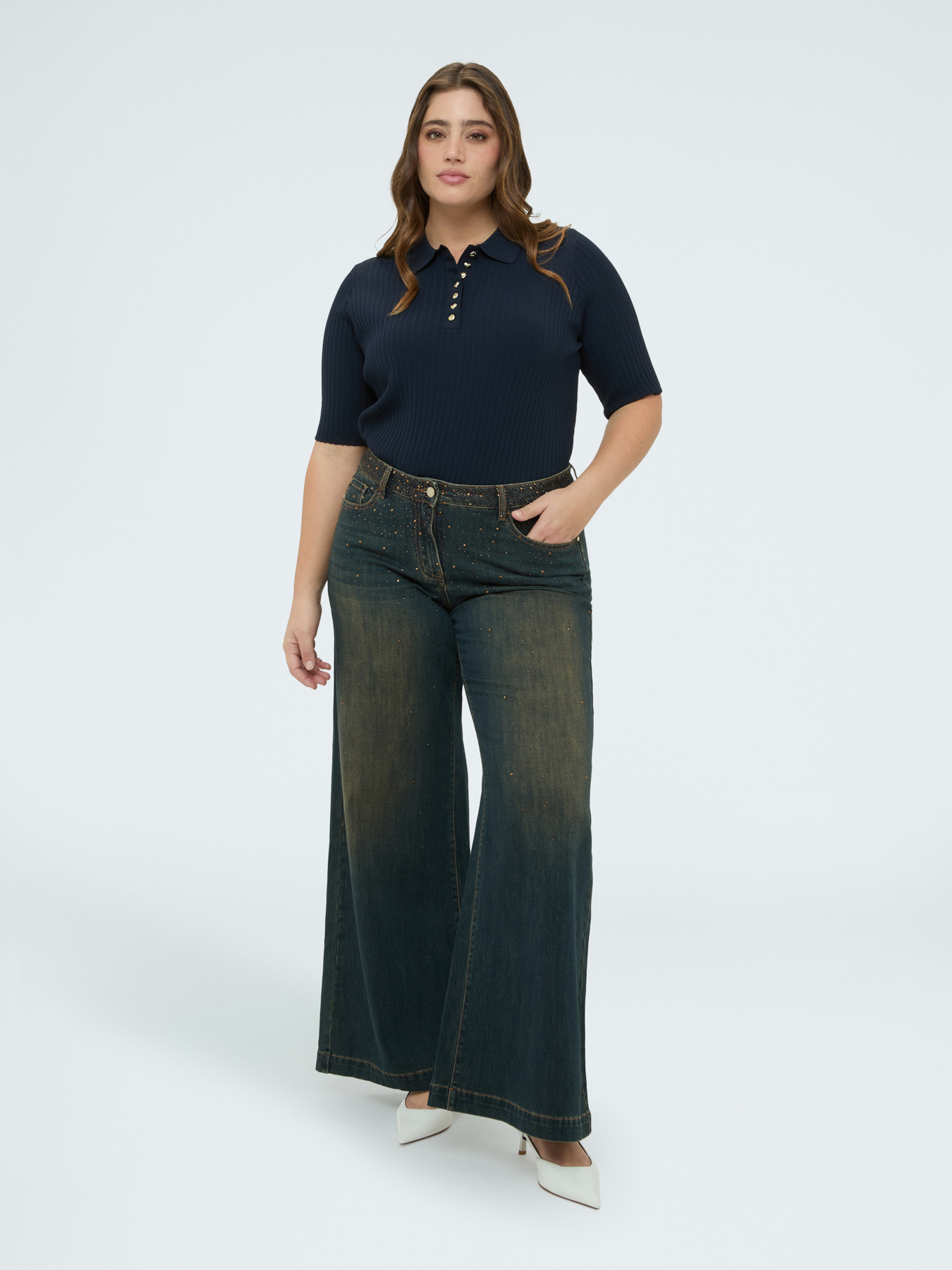 Jeans Wide Leg con applicazioni luminose image number 2