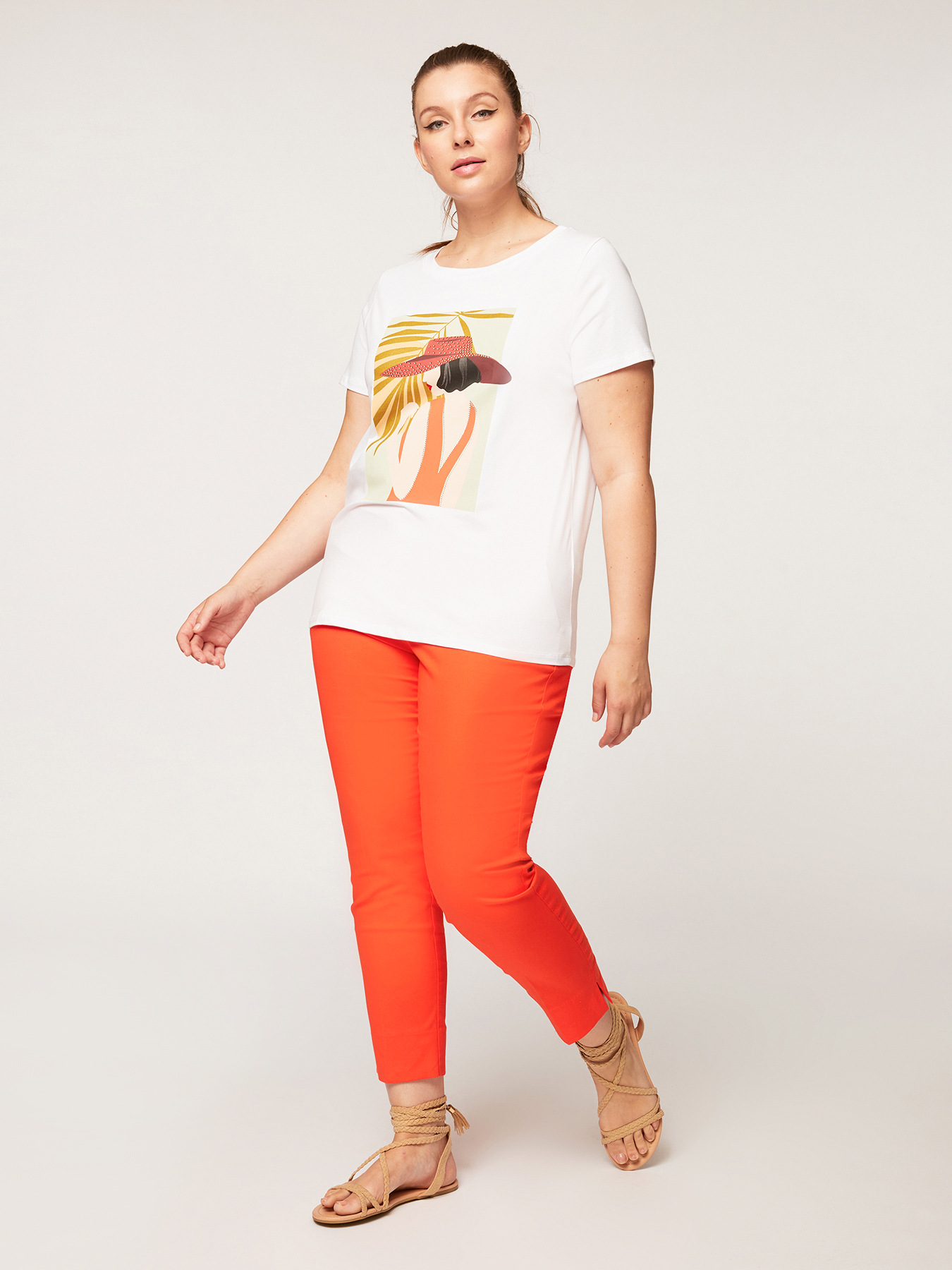 Camiseta con estampado veraniego image number 0