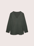 Jersey t-shirt with buttons on the cuffs image number 4