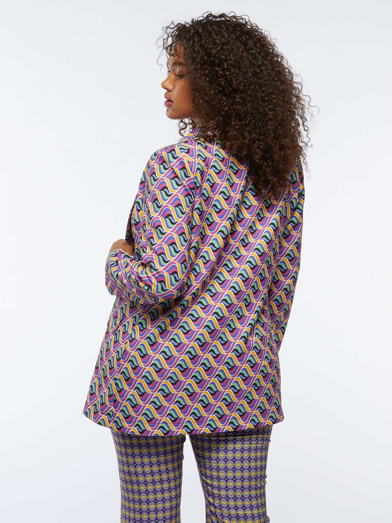 Chaqueta estampada image number 1