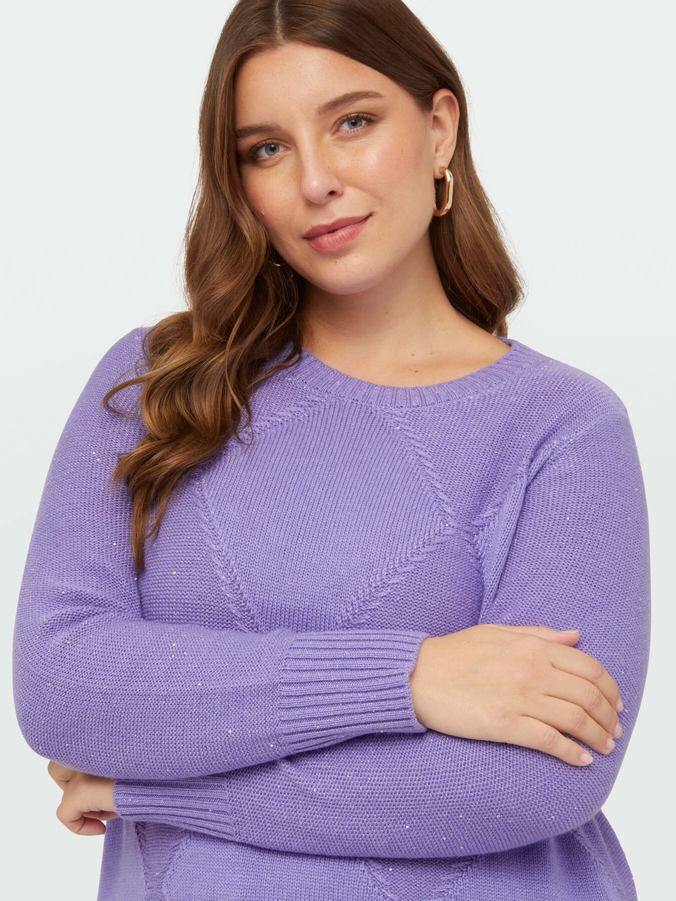 Sweater with diamond pattern and tiny sequins image number 3