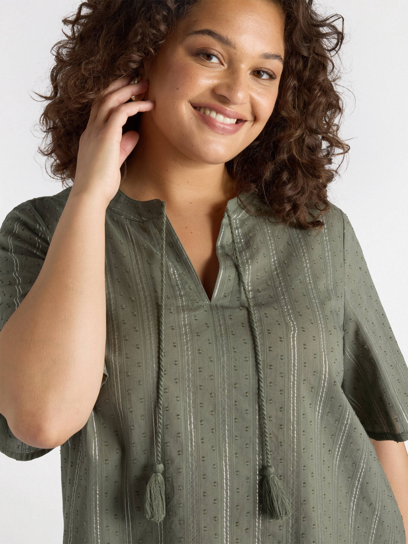 Striped blouse with strings image number 3