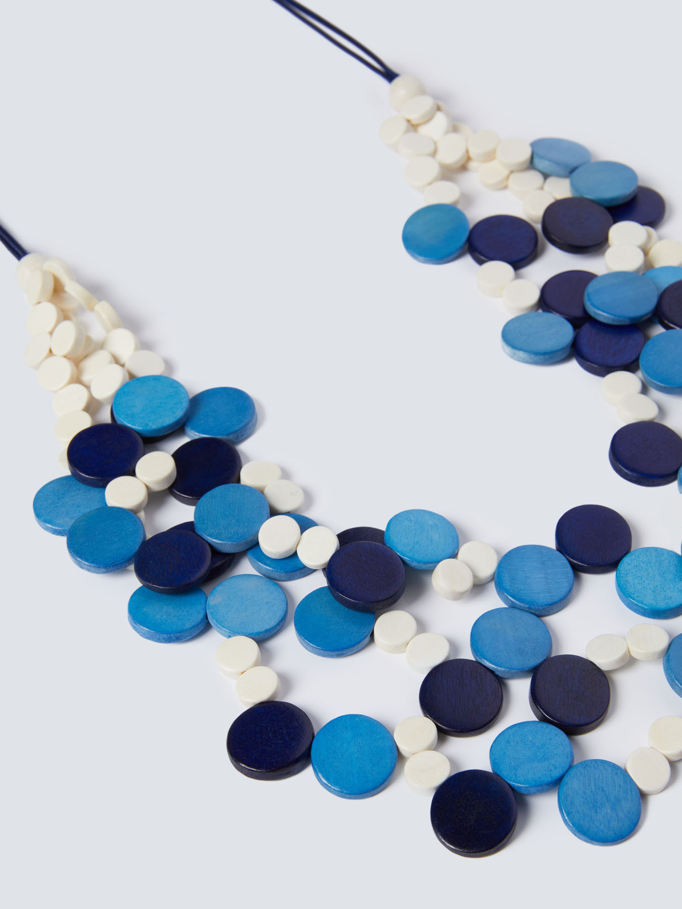 Collana con dischetti in legno image number 1