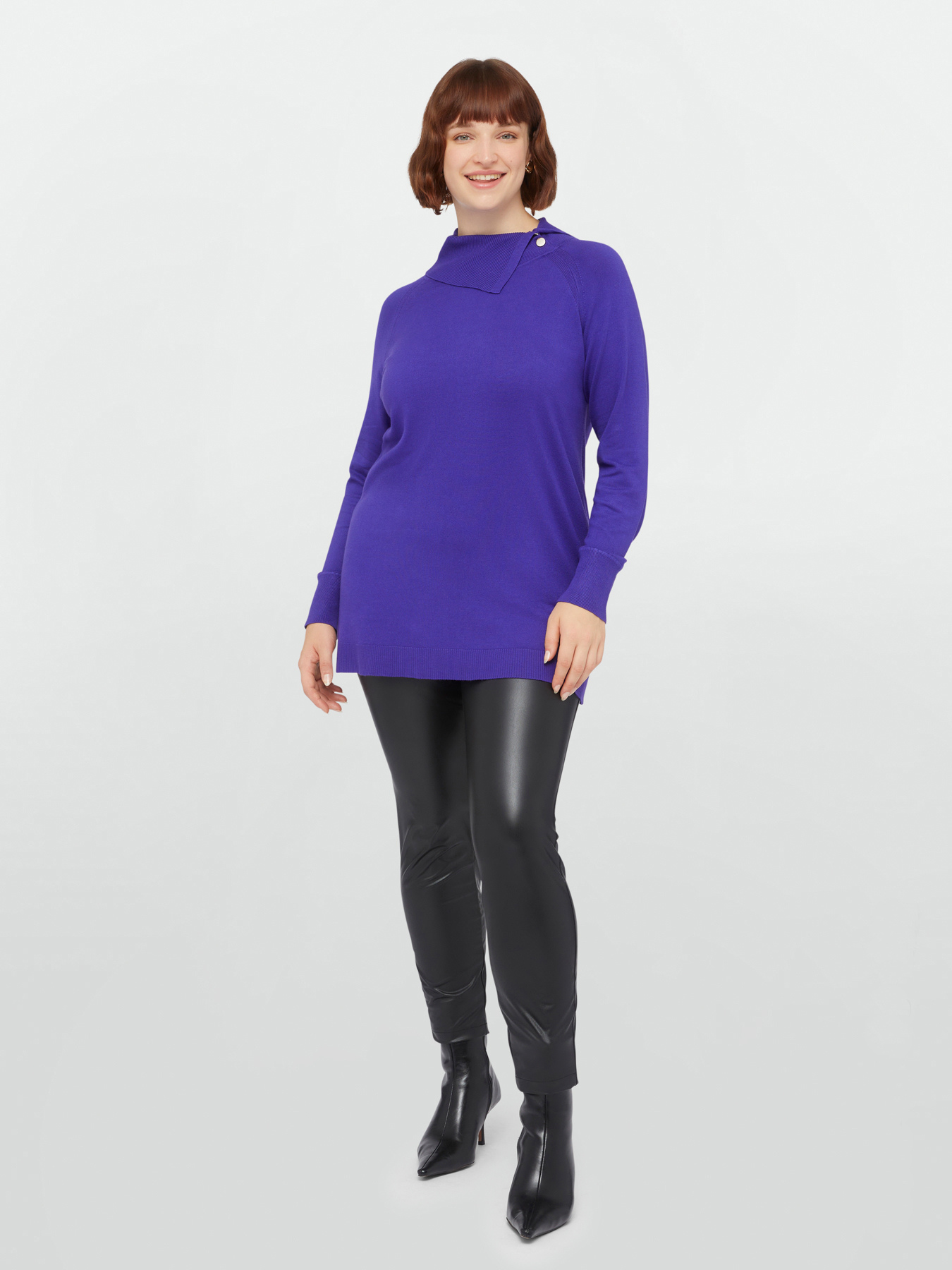 Pullover mit Kn&ouml;pfen aus LENZING&trade; ECOVERO&trade;-Viskose image number 7