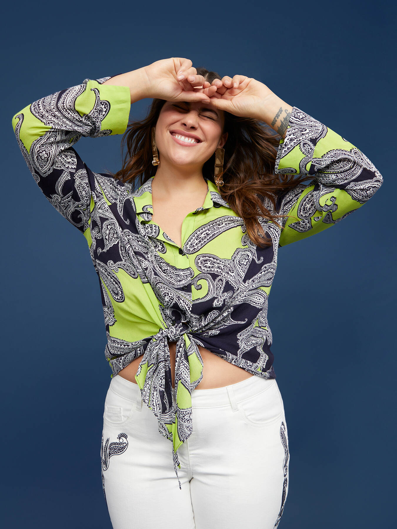 Camisa con estampado bandana image number 4