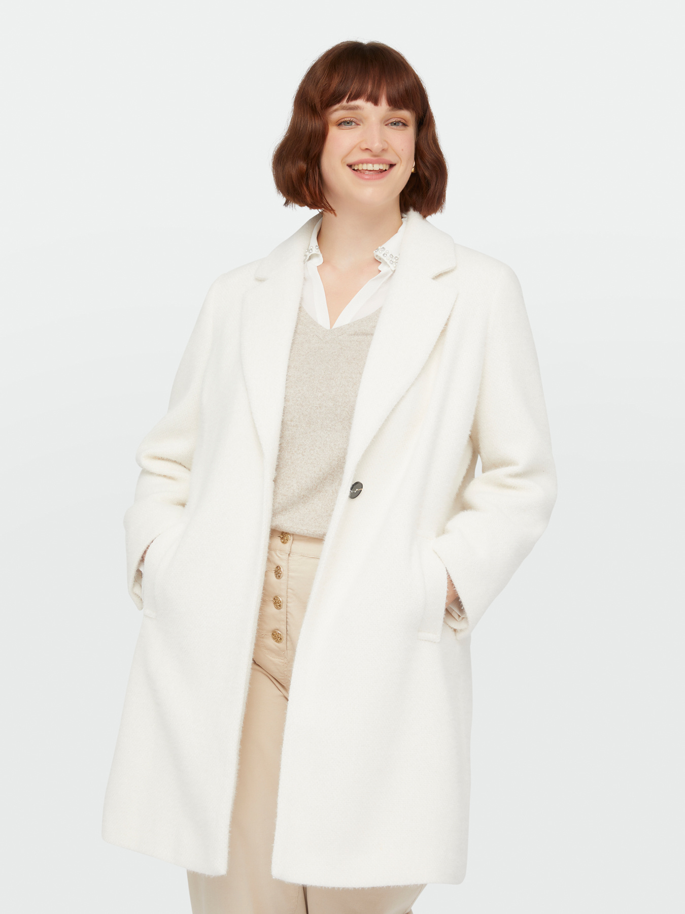 Cappotto morbido bianco con bottone image number 1