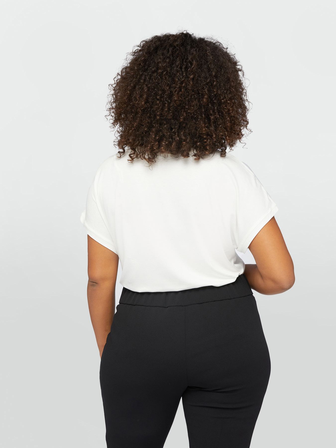 Blusa de raso image number 1