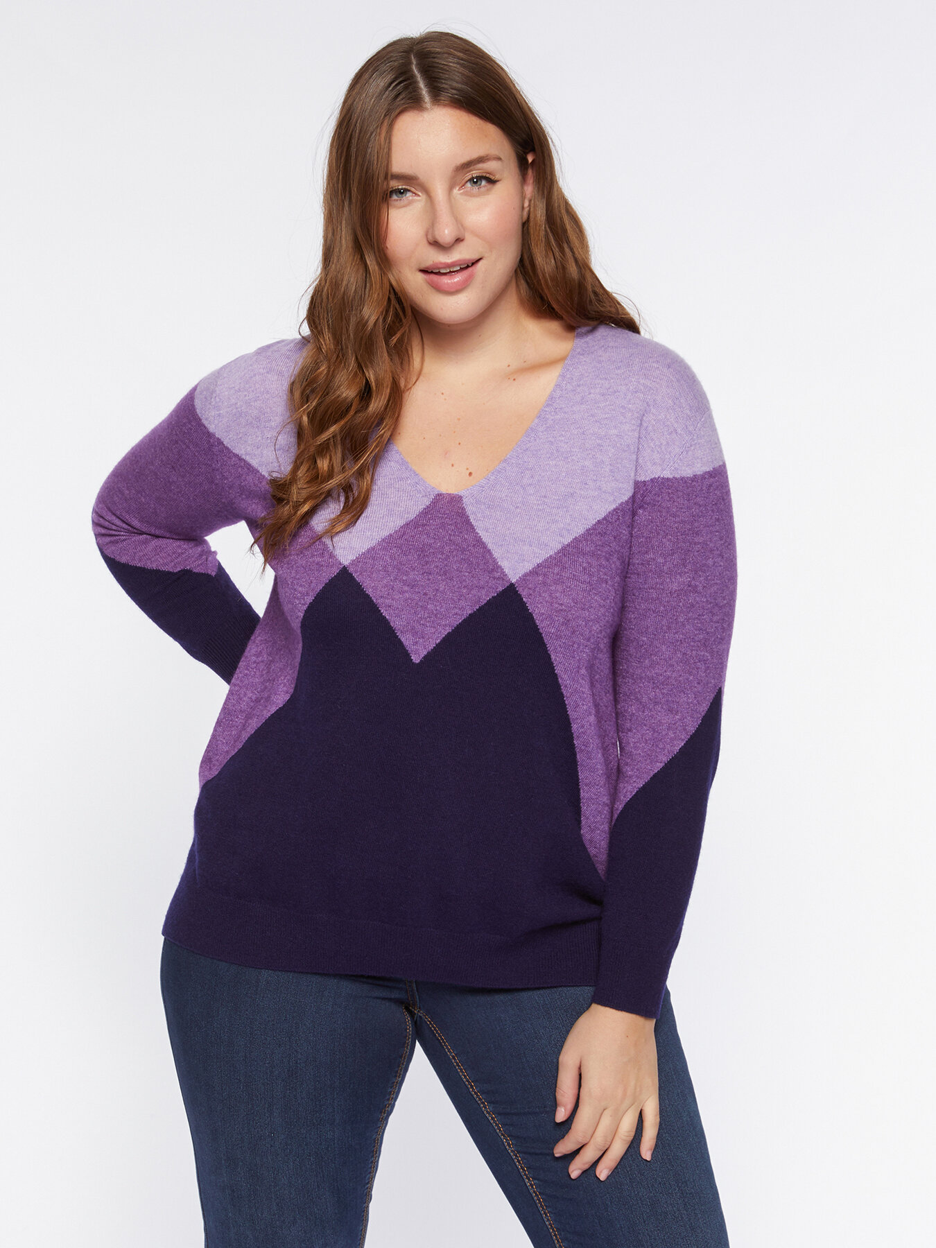 Jersey de rombos con escote de pico image number 0