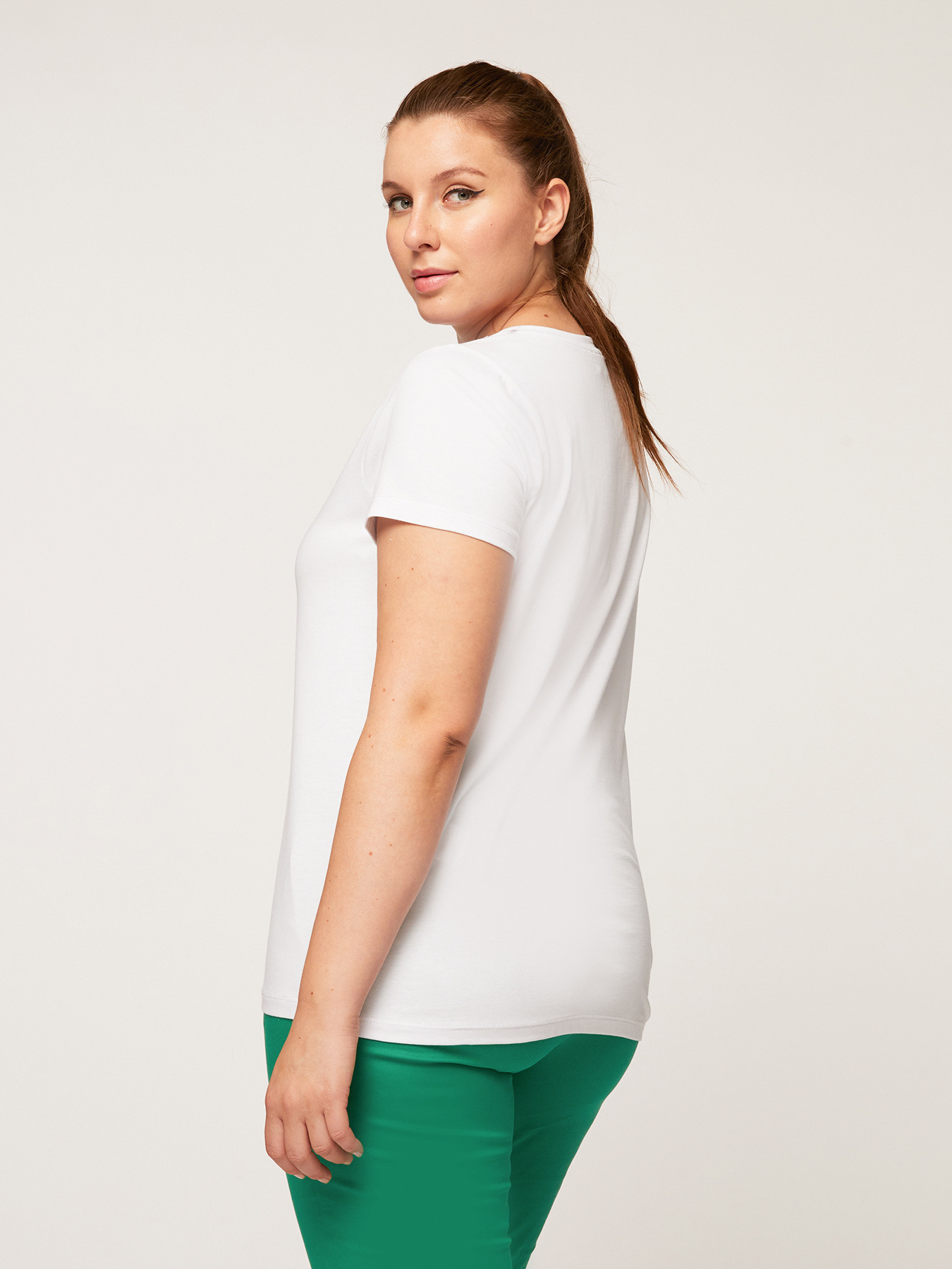 T-Shirt mit aufgedrucktem Gesicht image number 1