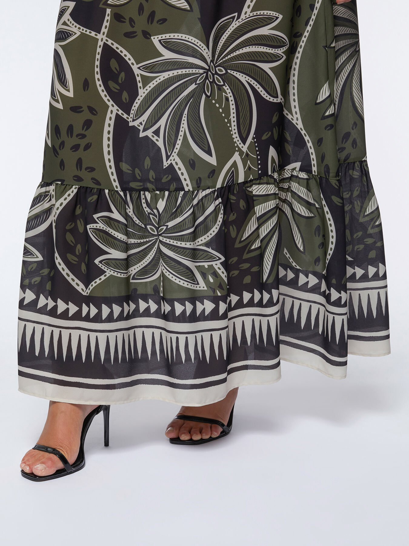 Gonna lunga con balza image number 5