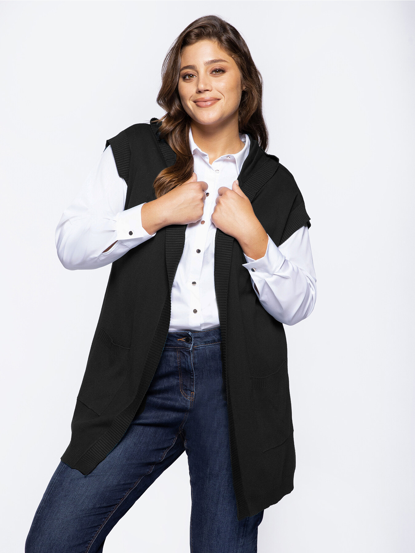 Strickweste mit Kapuze image number 0