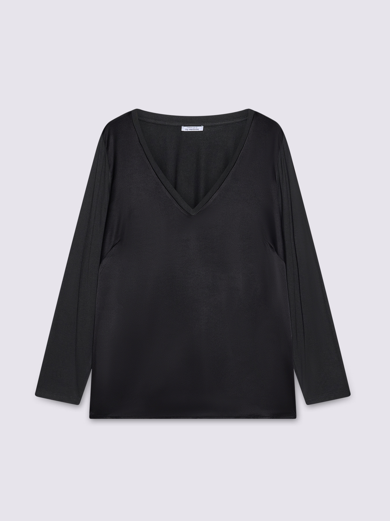 Two-material V-neck T-shirt with long sleeves image number 4