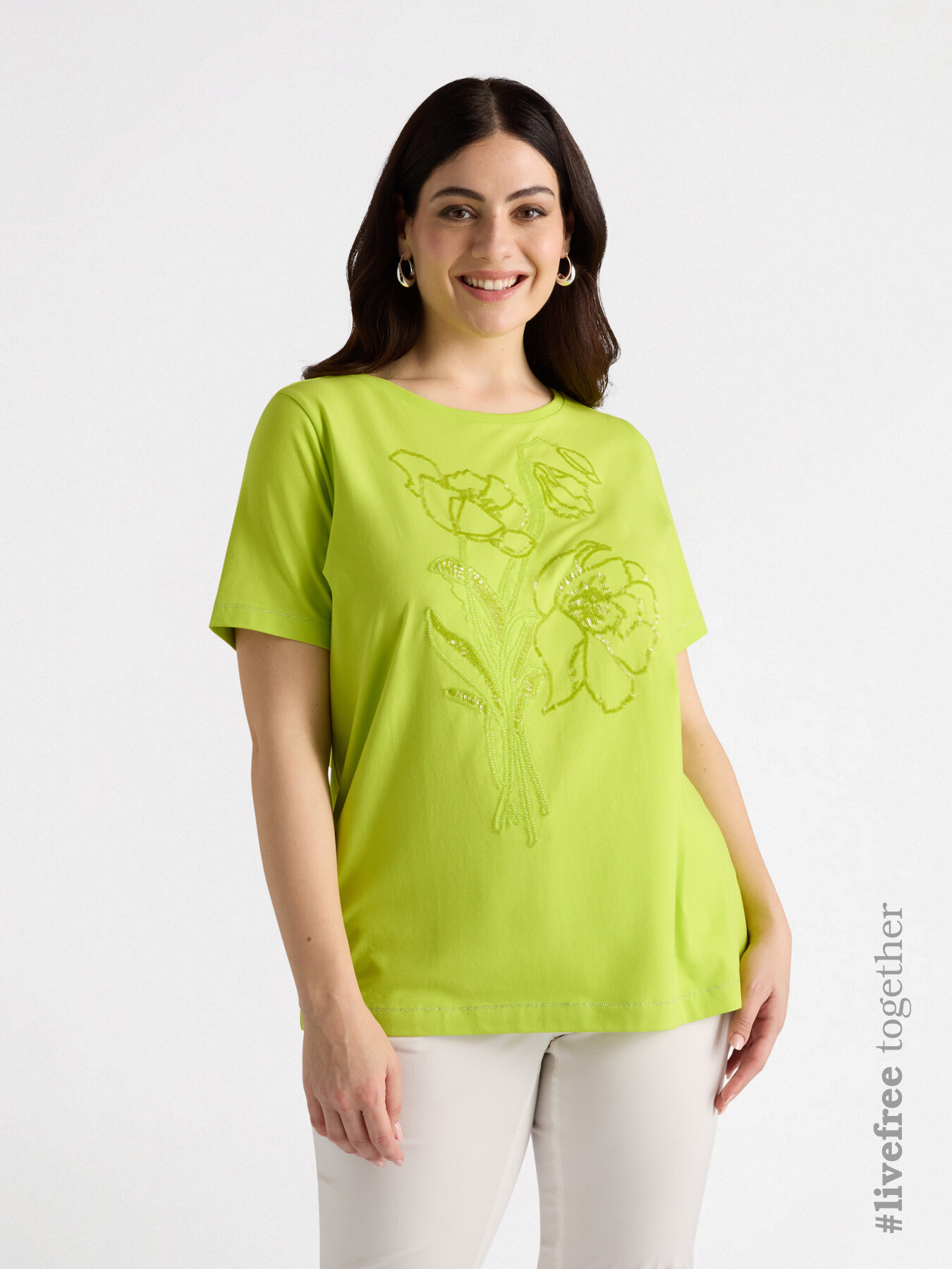 T-shirt with floral embroidery image number 0