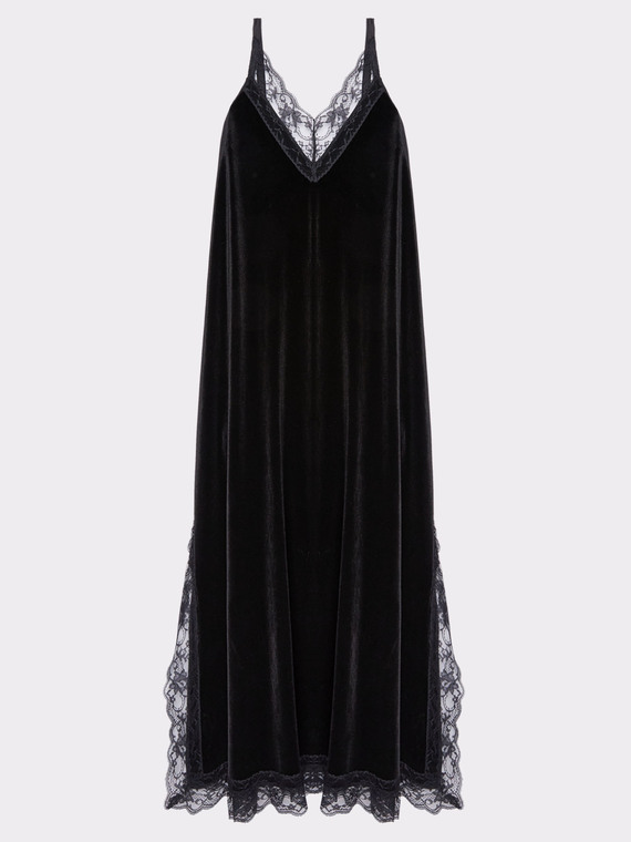 Elegant long velvet dress