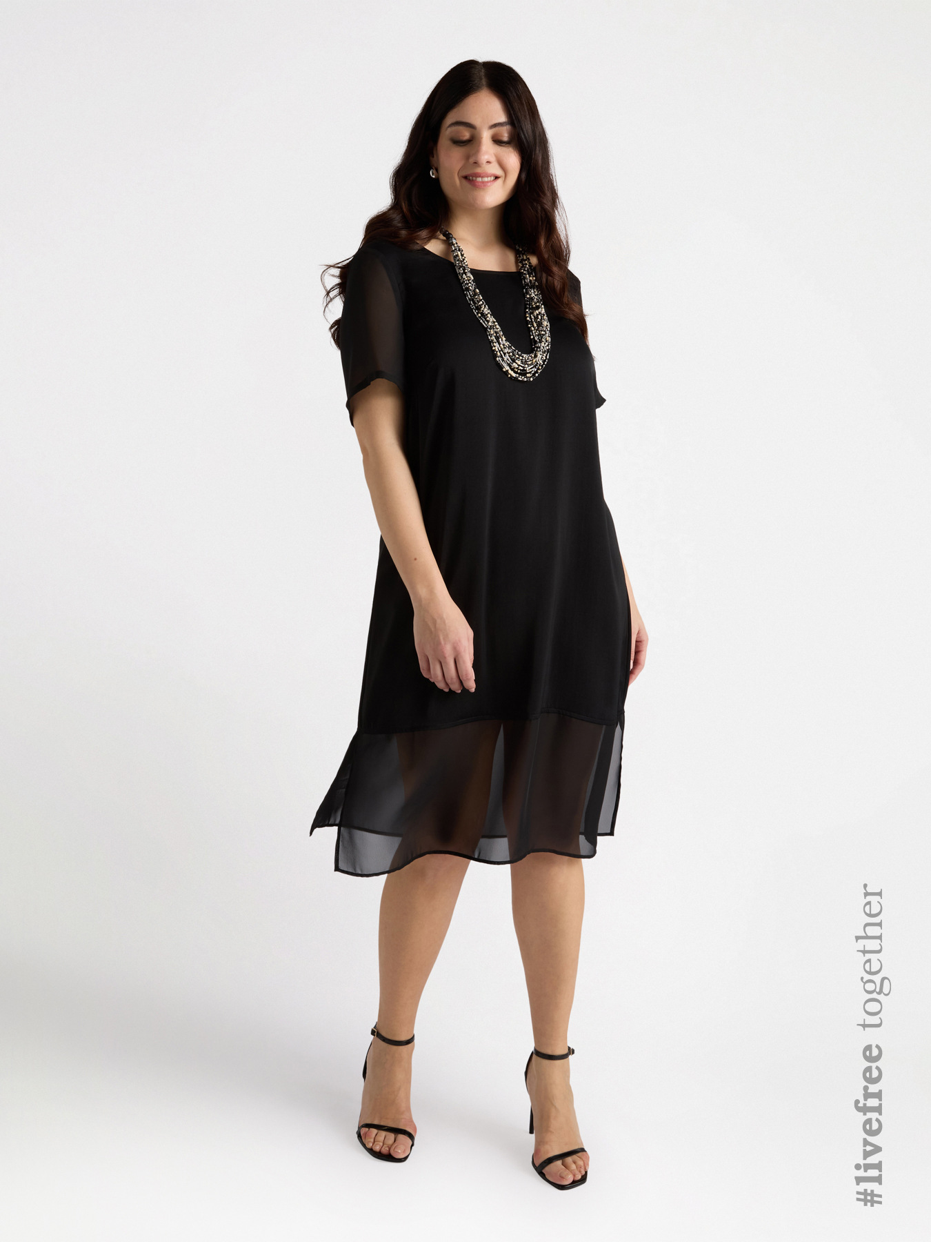 Gerade geschnittenes Kleid mit transparenten Eins&auml;tzen image number 0