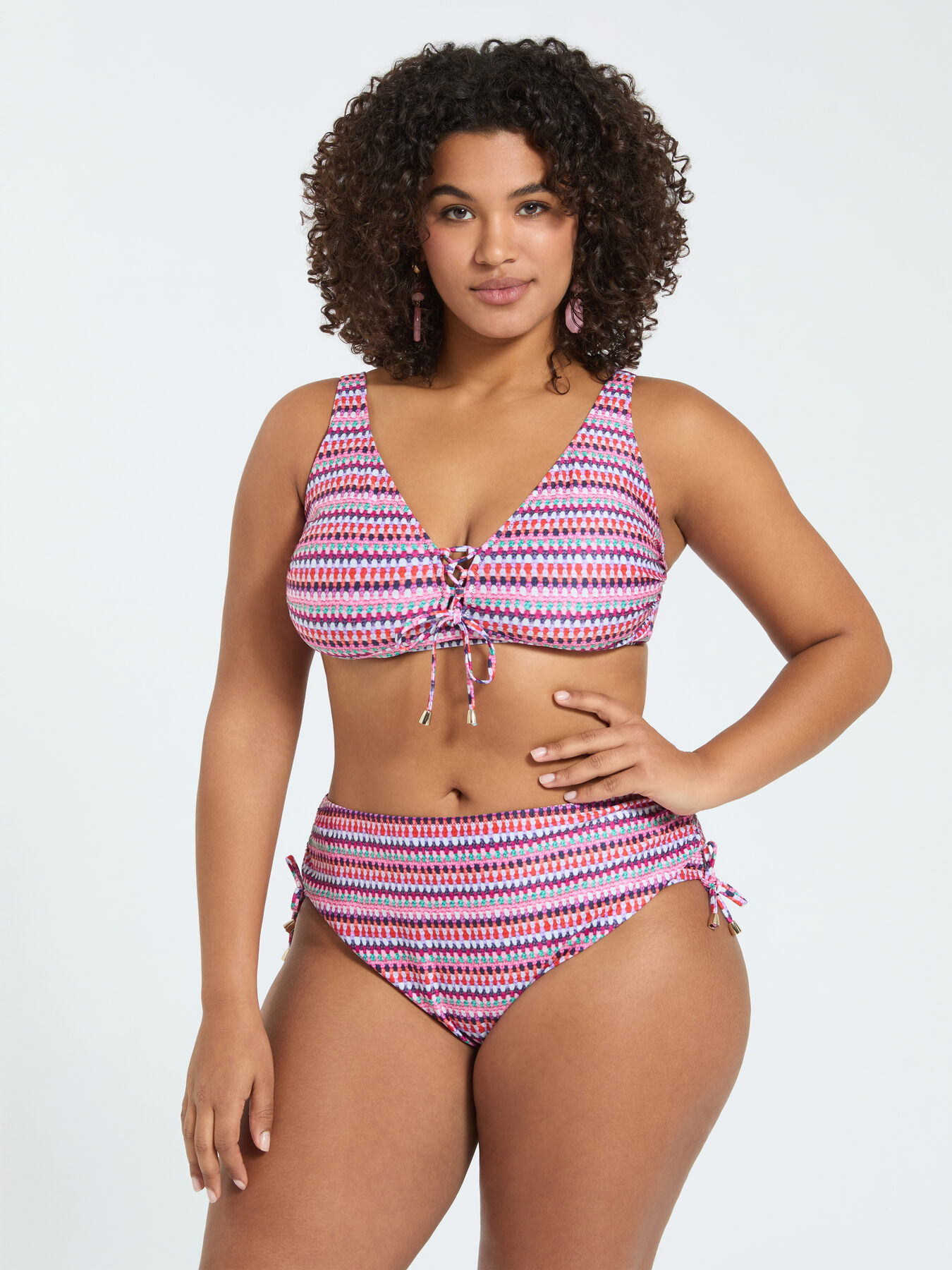 Bikini due pezzi con stampa multicolor e laccetti image number 0