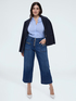 Jeans cropped con dettaglio catenella sulle tasche image number 0