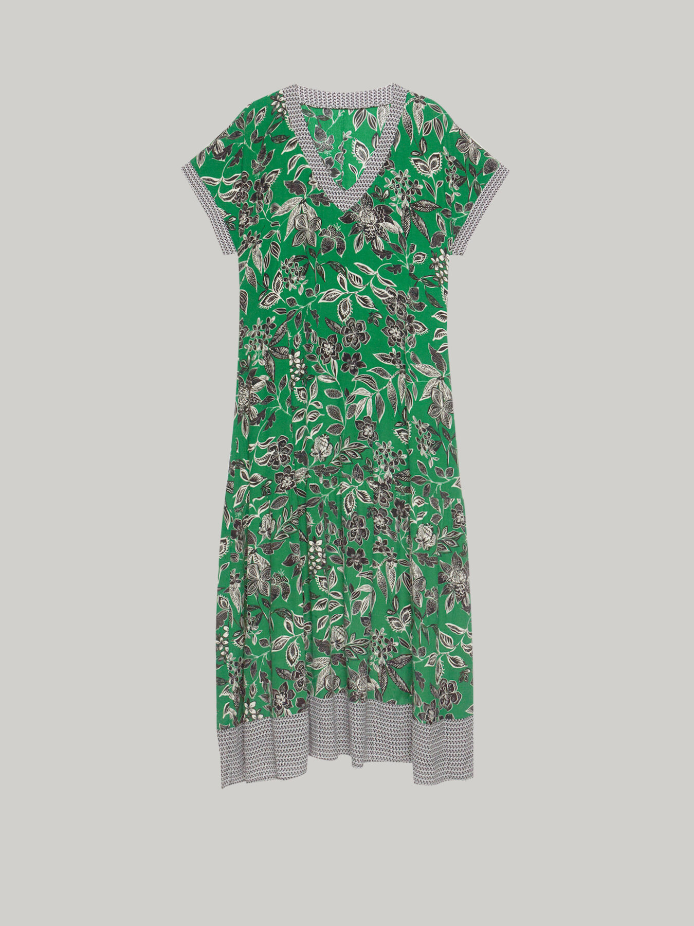 Robe longue &agrave; fleurs en viscose image number 3