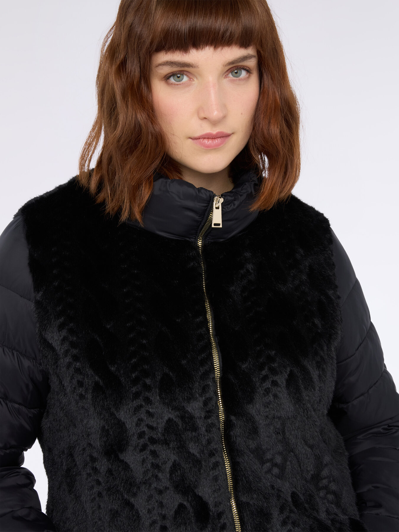 Two-material jacket with quilted sleeves image number 3