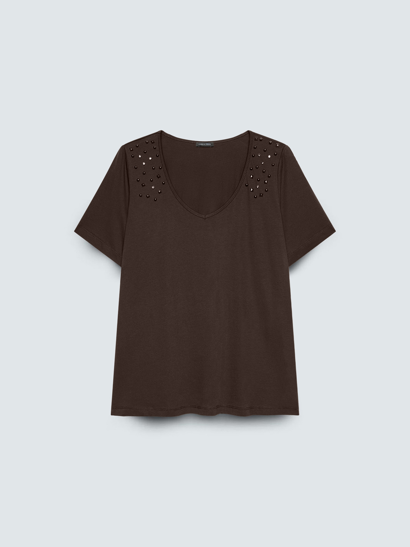 Cotton t-shirt with studs on the shoulders image number 4