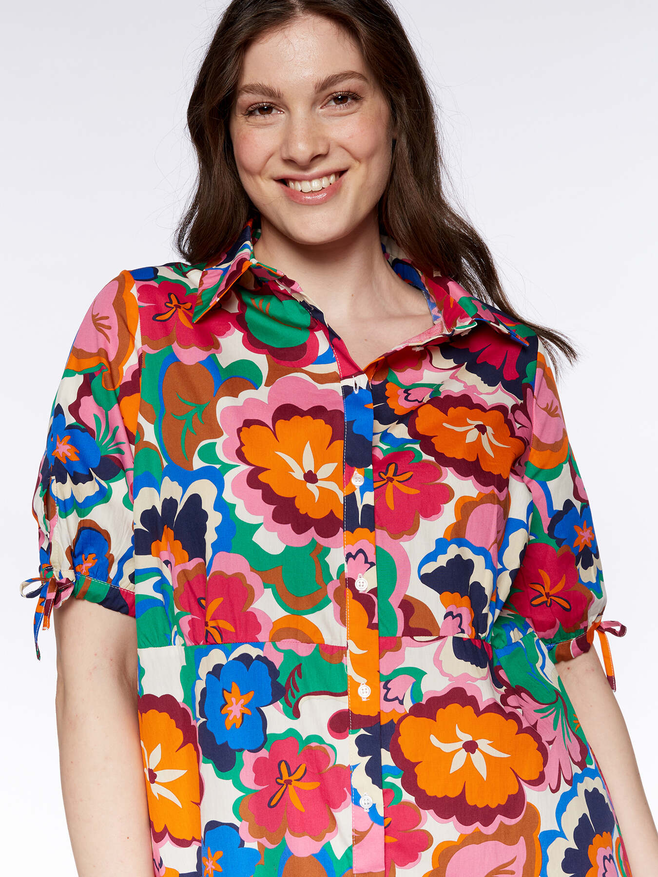 Robe imprim&eacute;e &agrave; fleurs pop image number 3