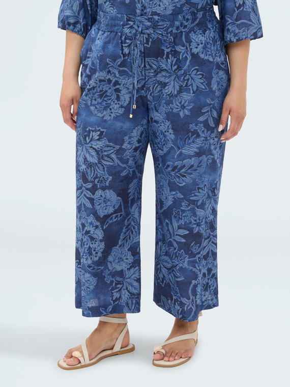 Cropped chambray trousers with print