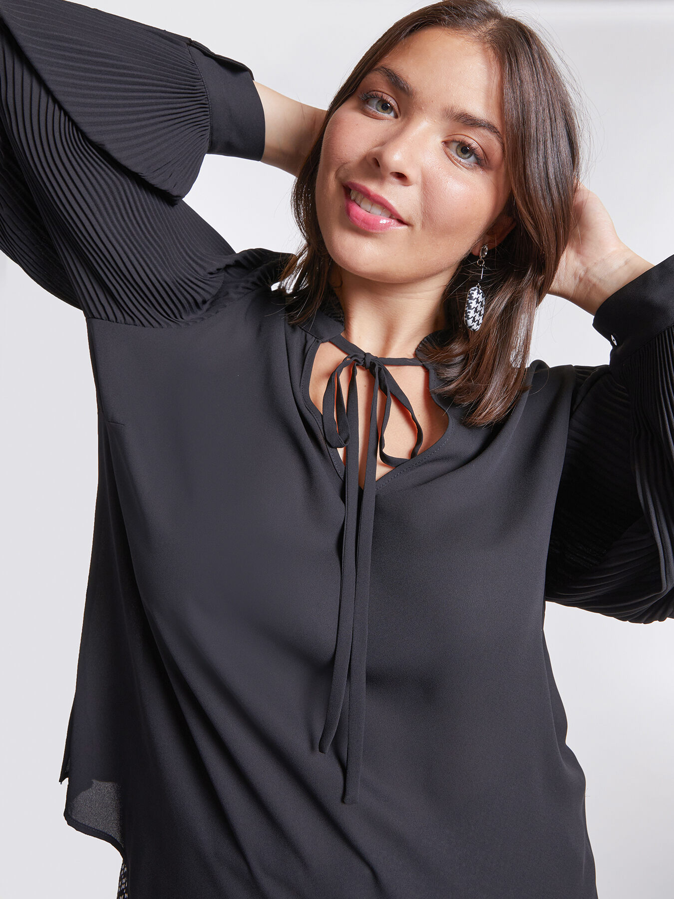 Bluse mit Plissee-&Auml;rmeln image number 0