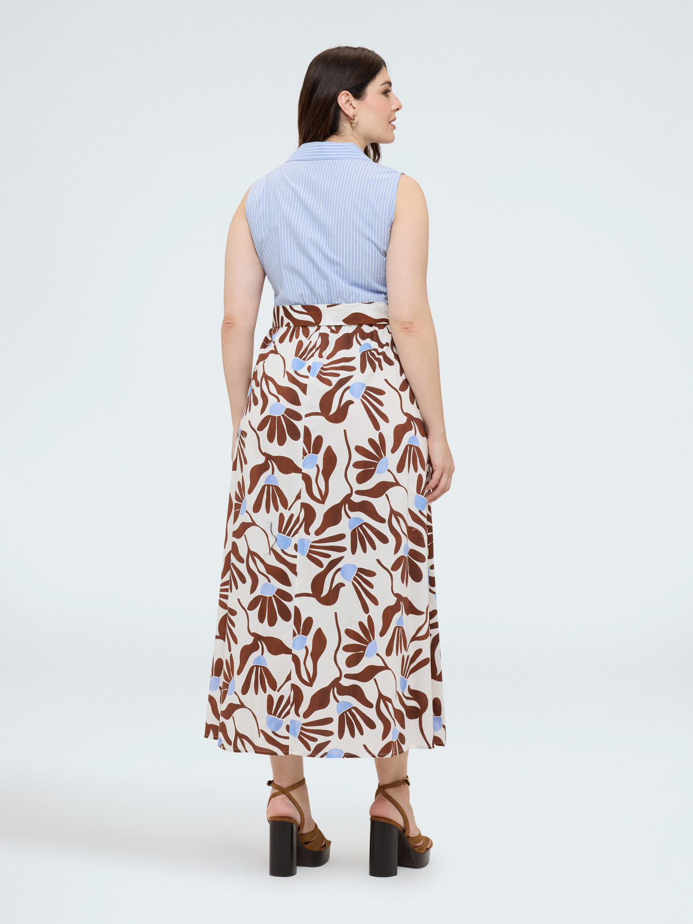 Sleeveless shirt dress with print image number 1