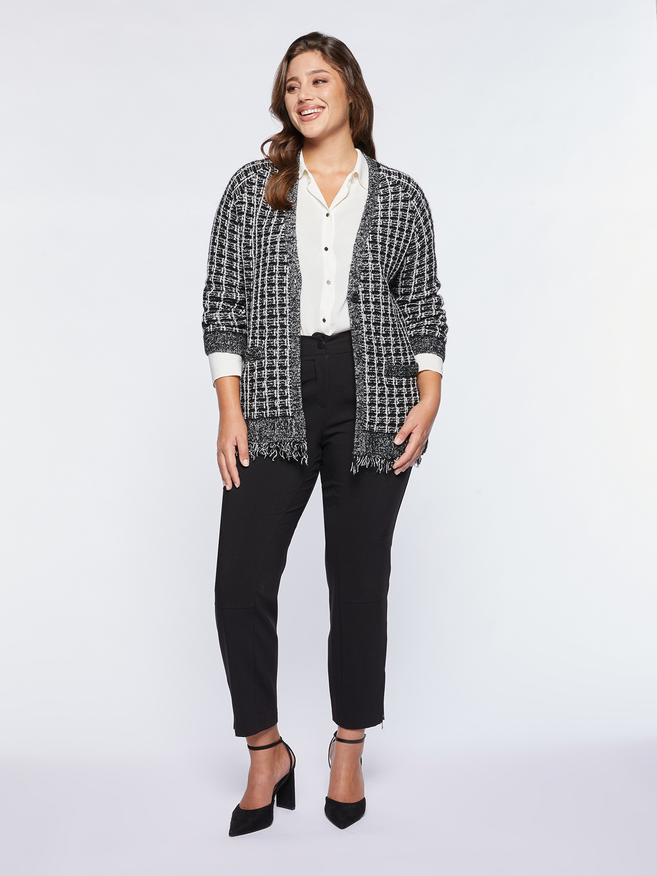 C&aacute;rdigan con elaboraciones image number 3