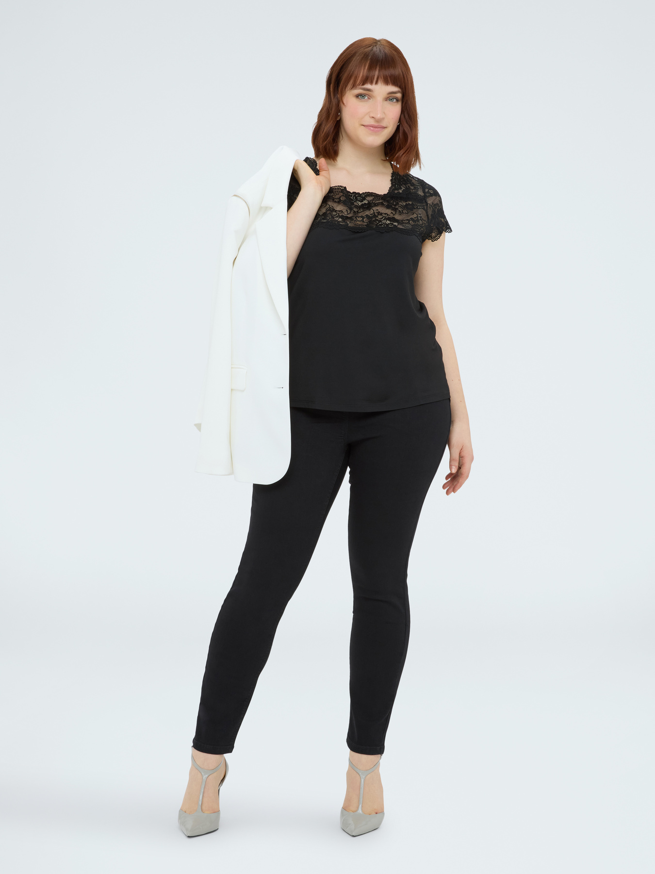 T-shirt in jersey con inserto in pizzo image number 3