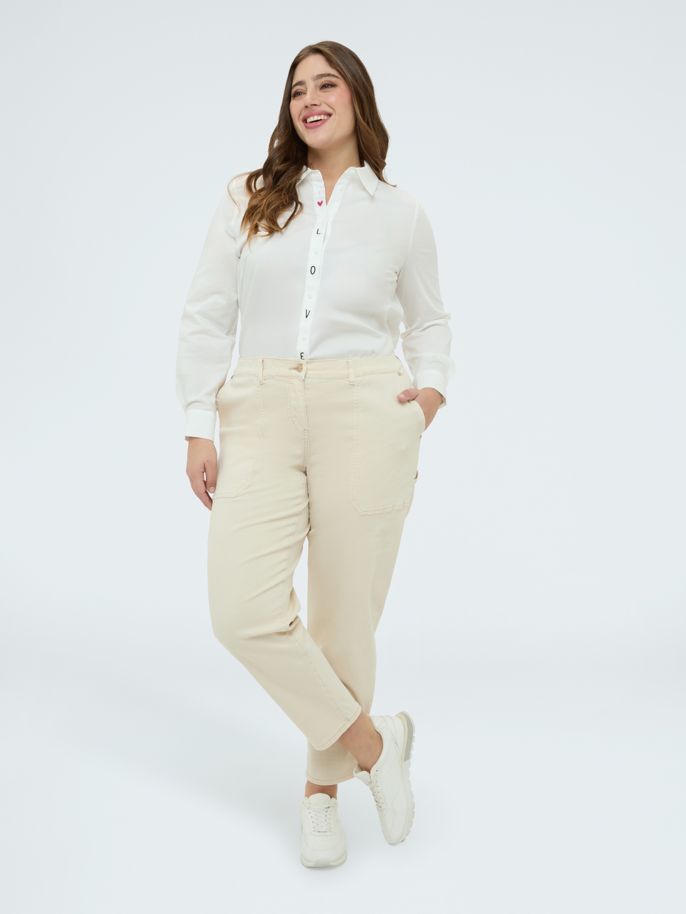 Pantaloni Carrot Fit in cotone image number 4