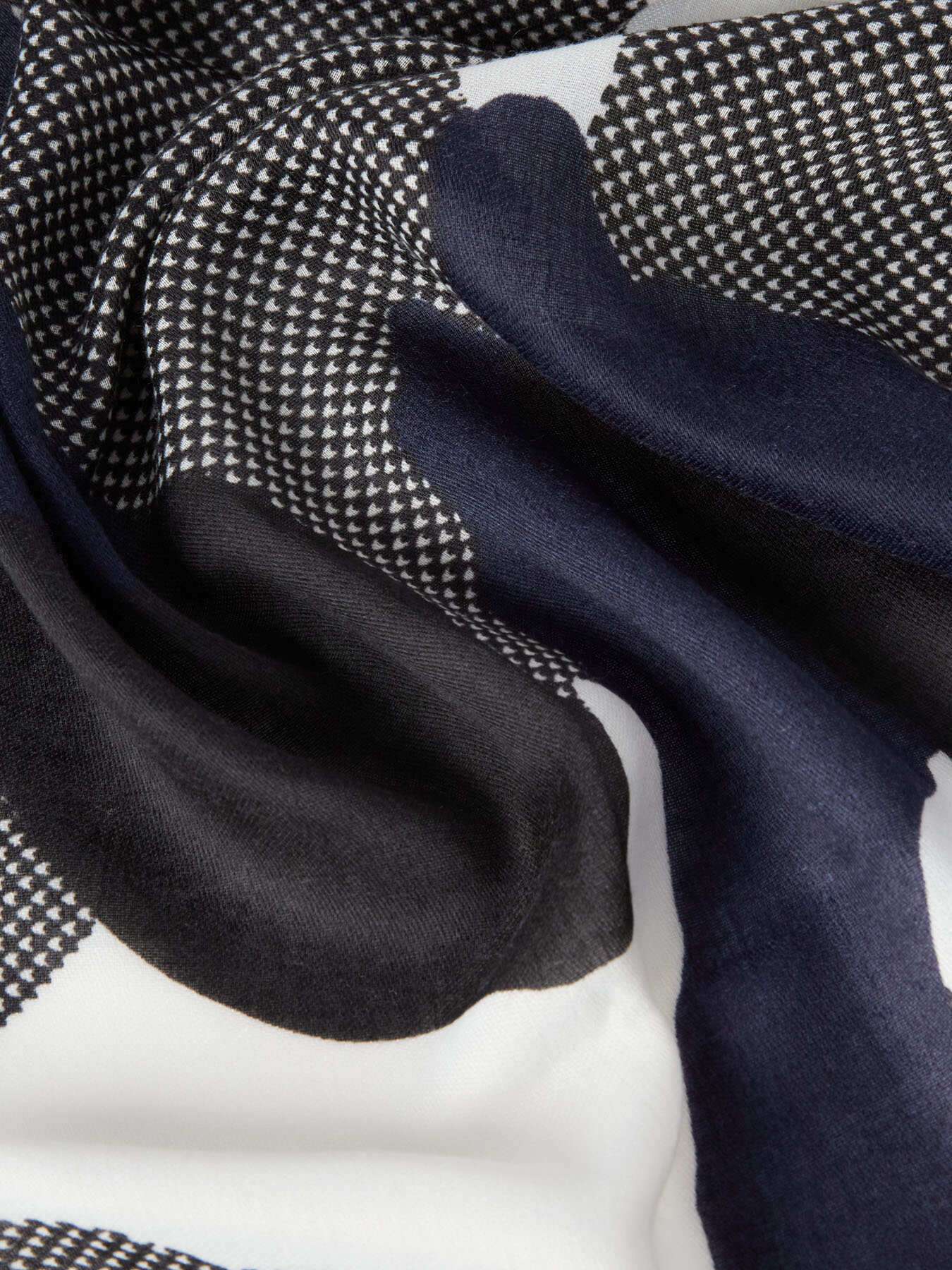 Sciarpa stampa camouflage image number 2