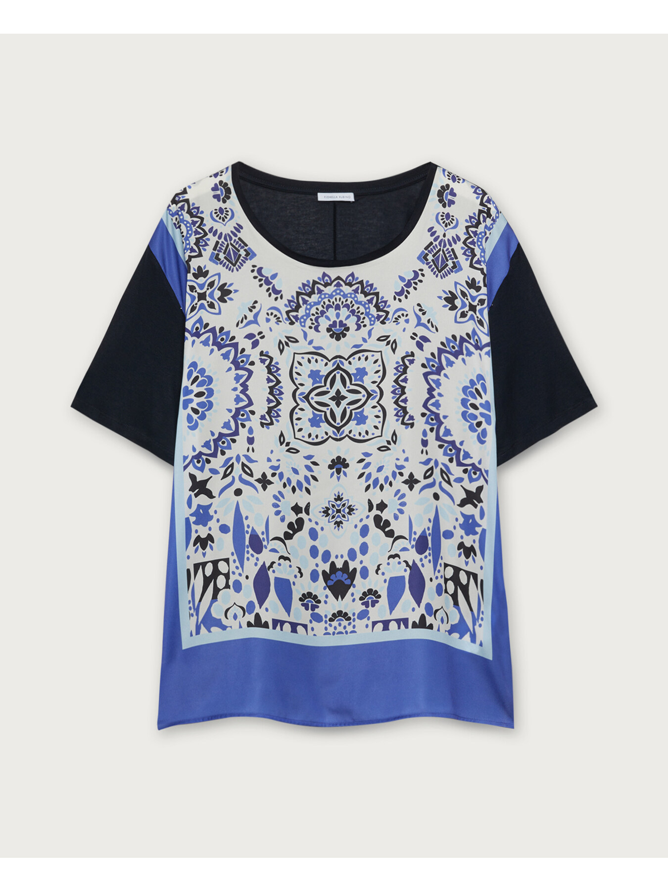 T-shirt &agrave; imprim&eacute; bandana image number 4