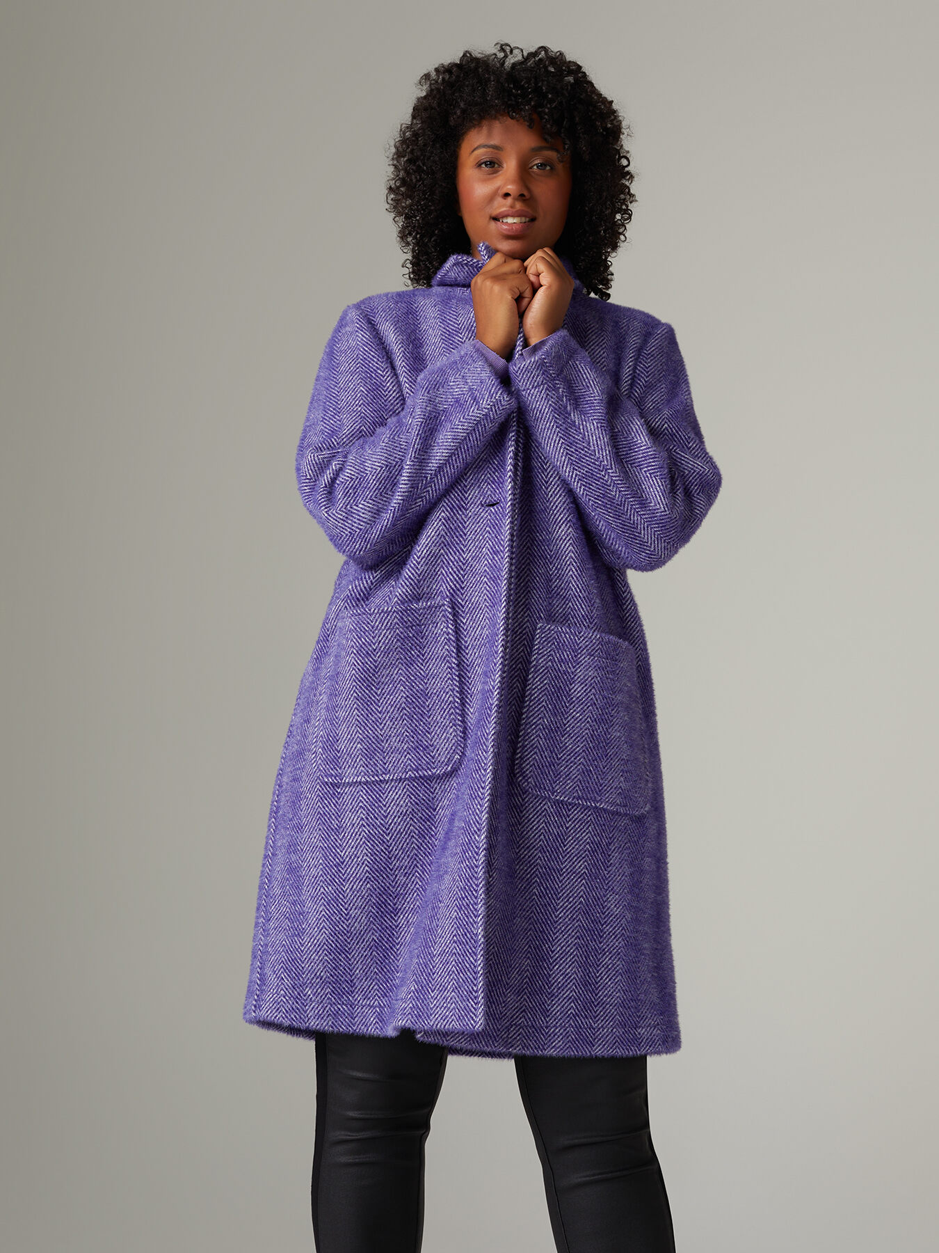 Jacquard coat with pockets image number 3