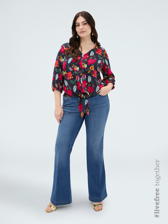Floral print viscose blouse with knot