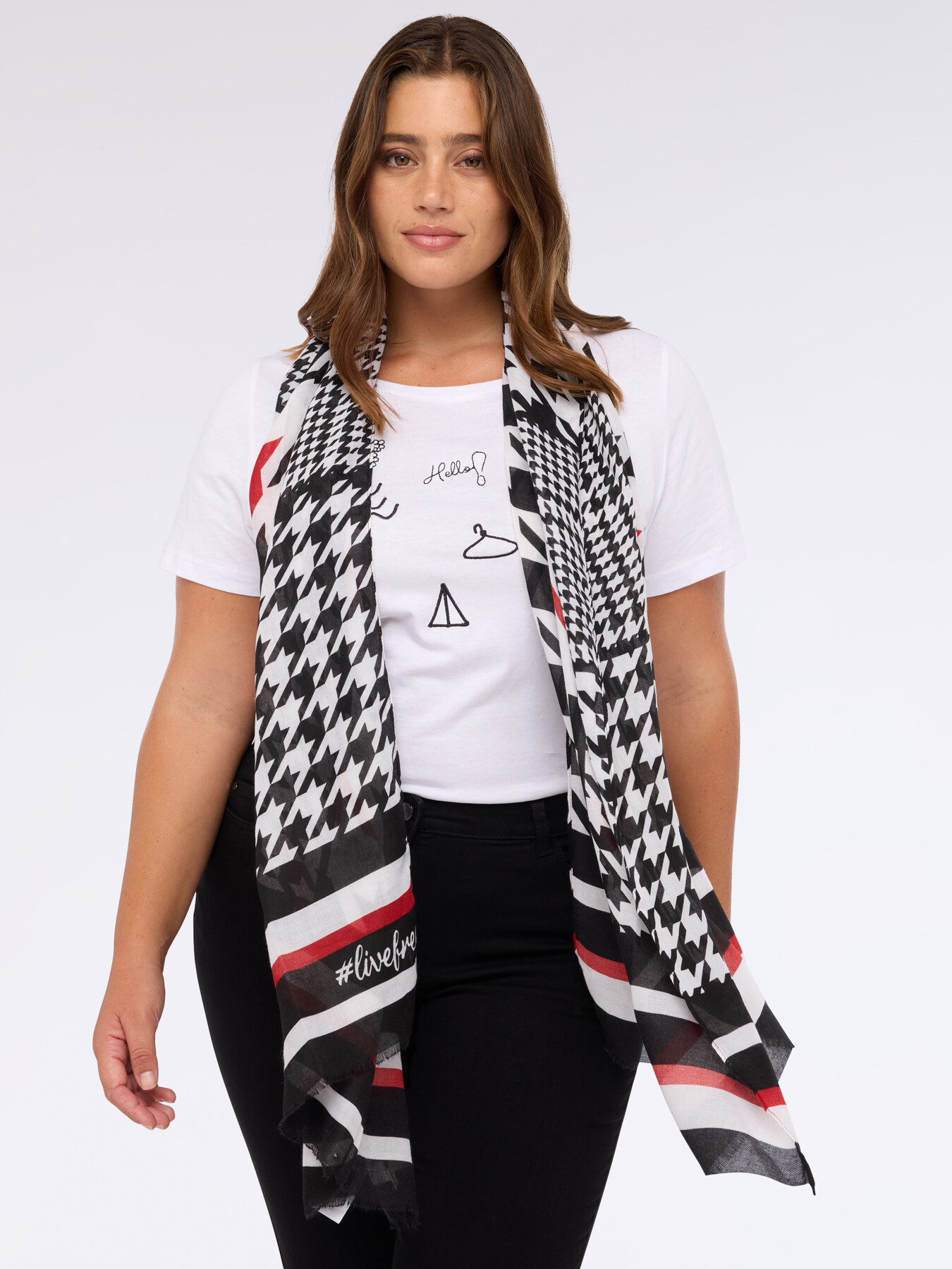 Long scarf with houndstooth print image number 0