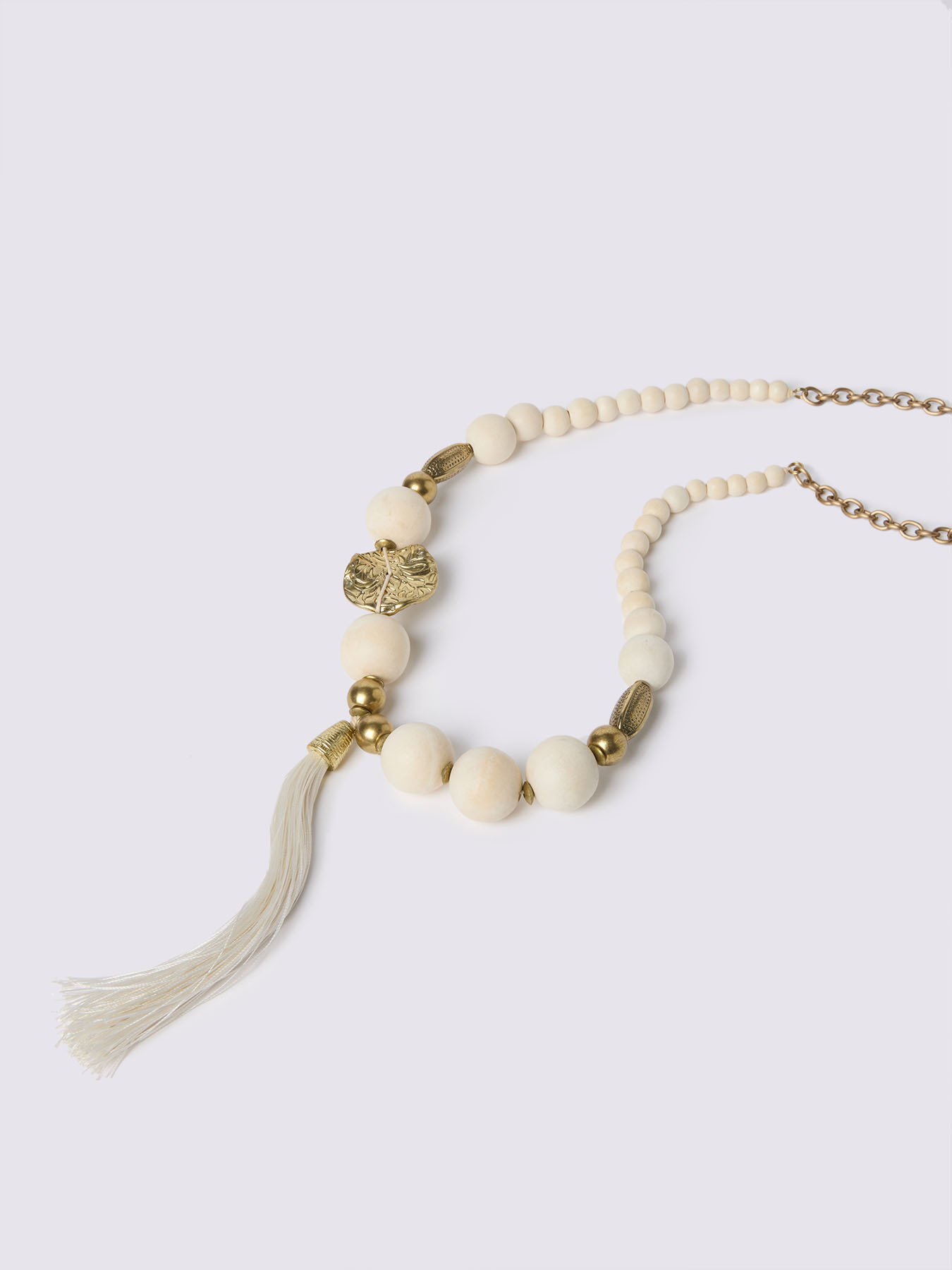 Necklace with beads and decorative tassel image number 2
