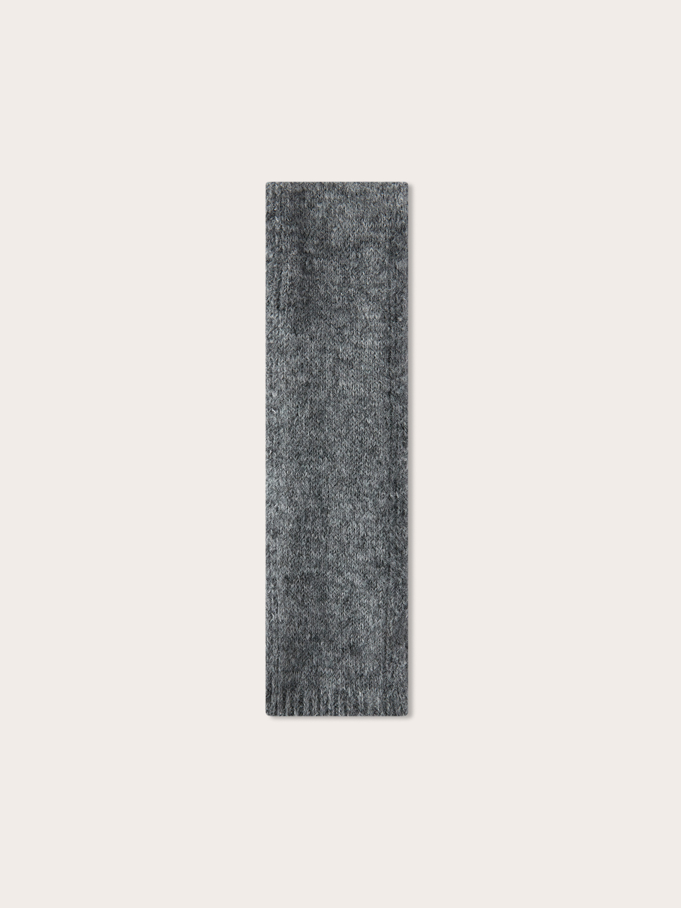 Ribbed knit scarf with cable-knit weave image number 1