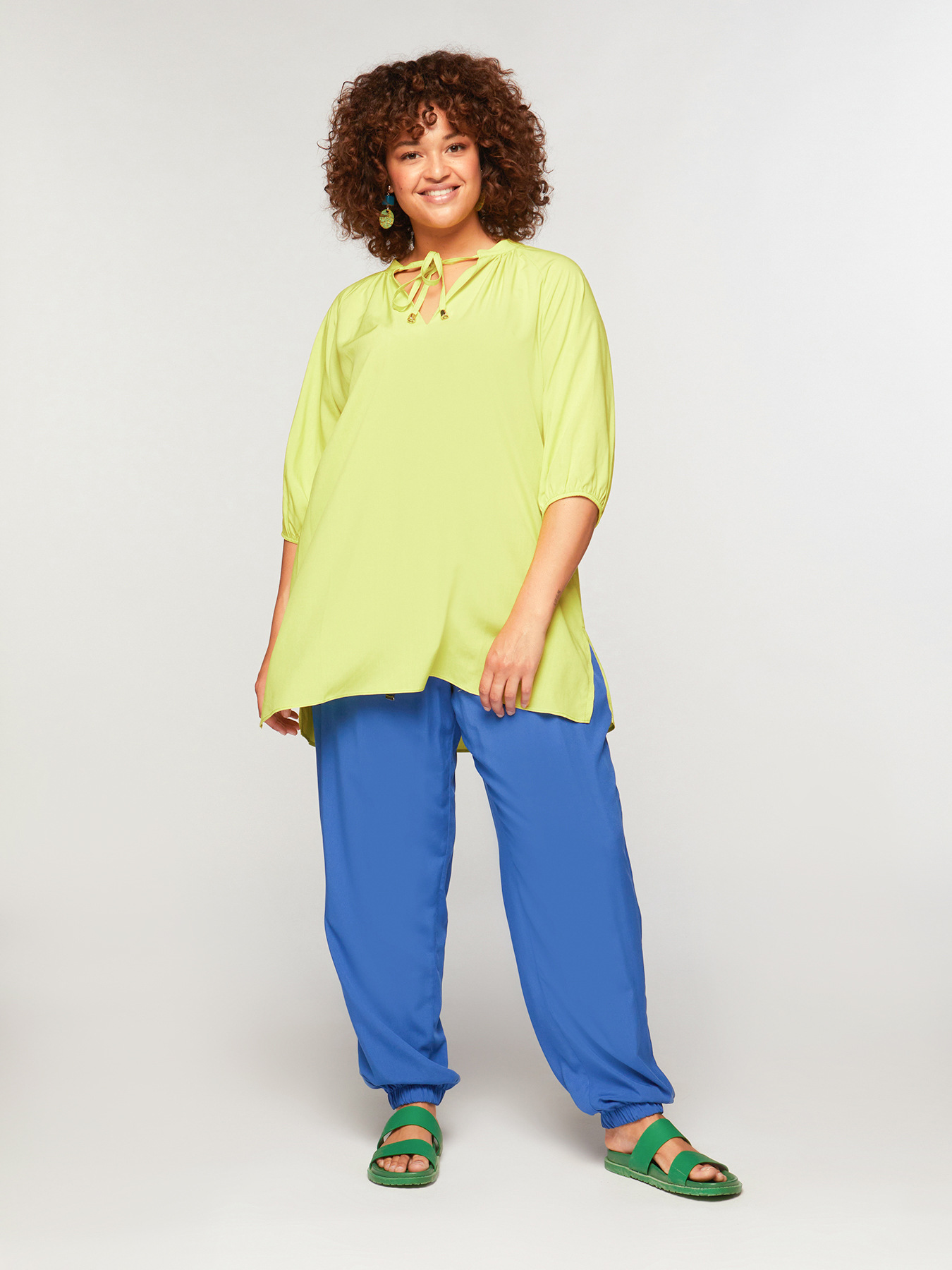 Blouse with strings image number 2