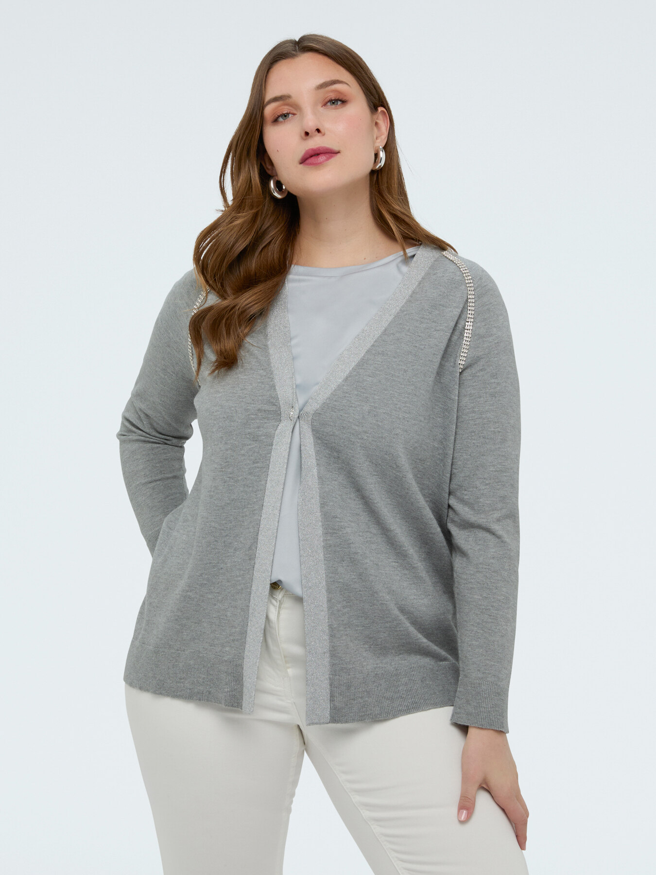 Fine knit cardigan with crystal appliqu&eacute;s image number 2