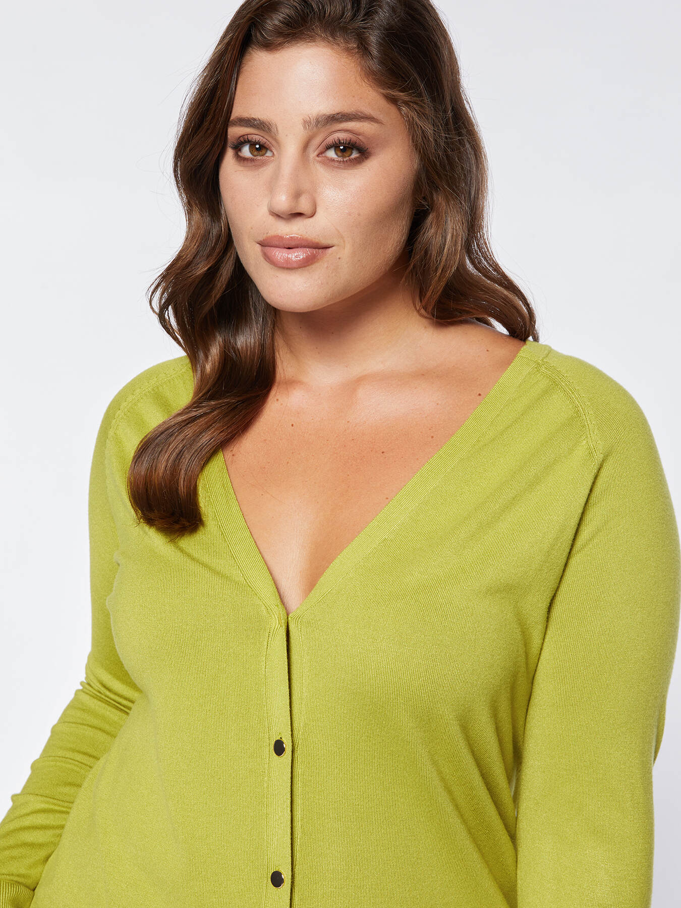 Short cardigan with buttons image number 2