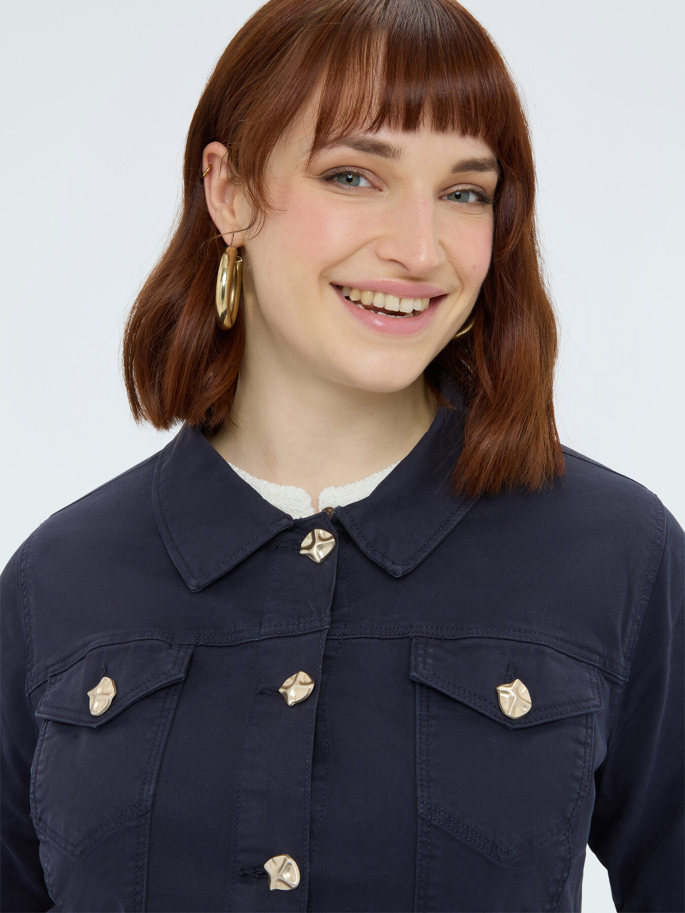 Denim jacket with decorative buttons image number 3