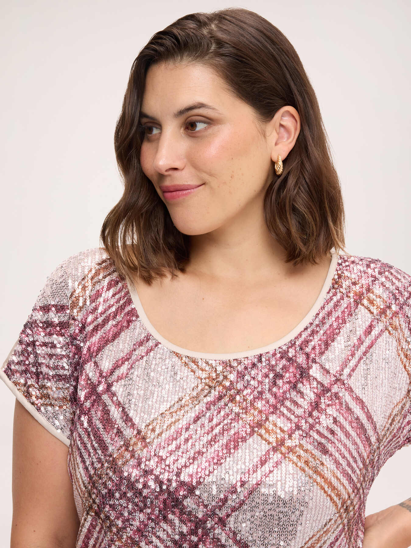 Blusa con ricamo checks image number 3